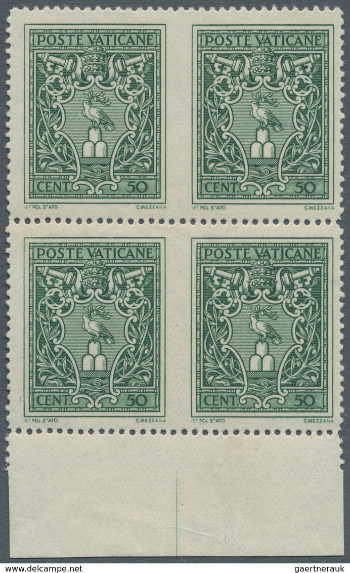 Vatikan: 1945, 50 C Green, Block Of 4 From Lower Margin, Each Horizontal Pair With Vertically Imperf - Ungebraucht