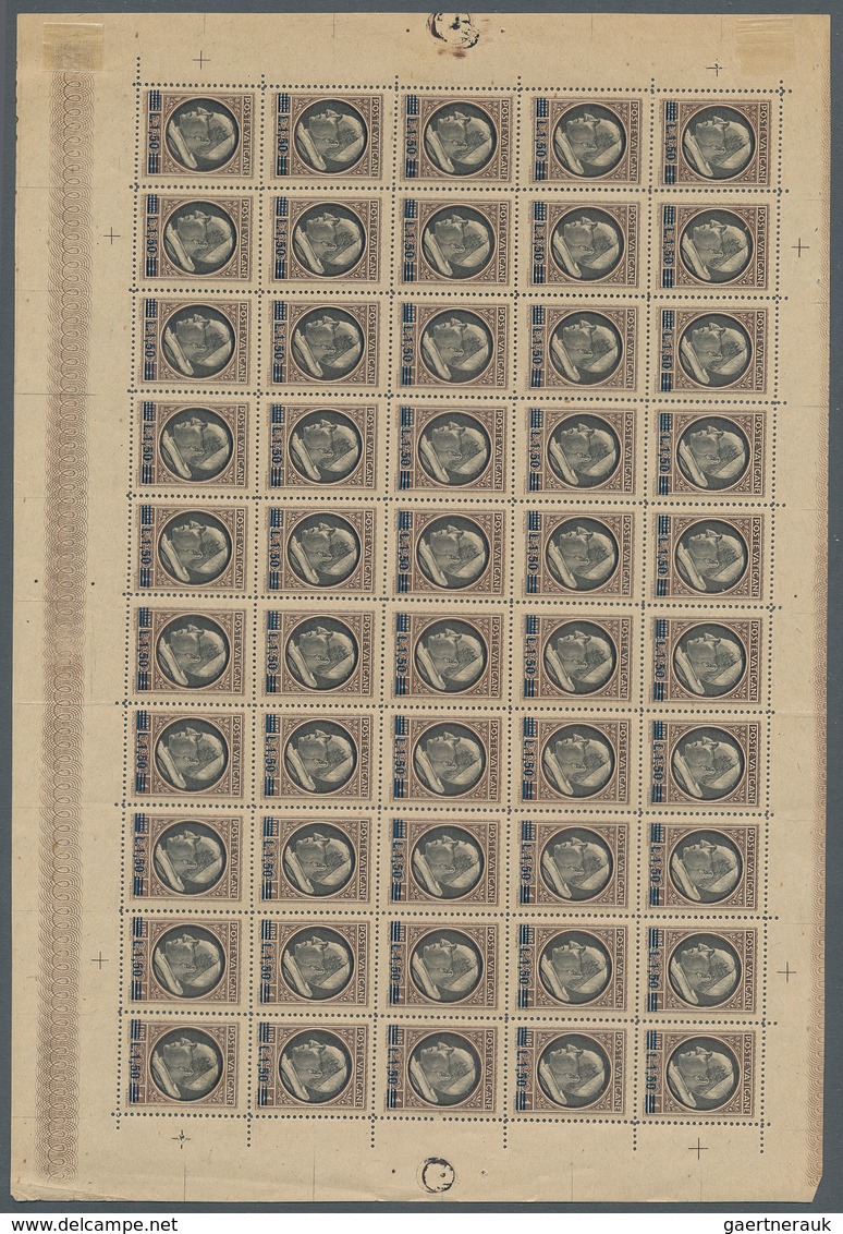 Vatikan: 1945, 2,50 Lire Blue/black, Complete Sheet Of 50 Stamps With Double Horizontal Perforation - Ungebraucht