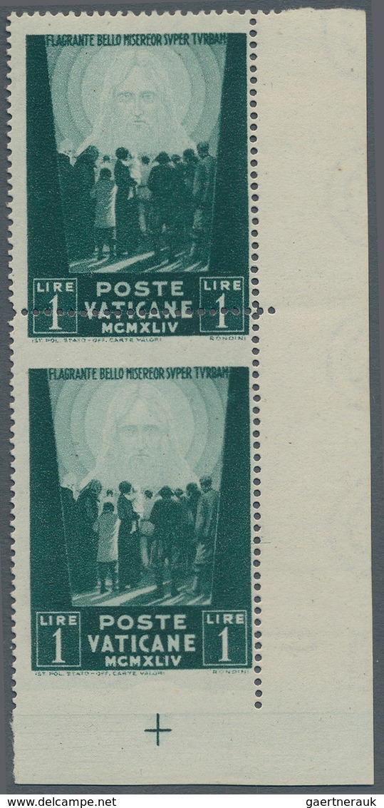 Vatikan: 1945, 1 L Deep Green "war Victims Relief", Vertical Pair From Lower Right Corner, Lower Sta - Ungebraucht