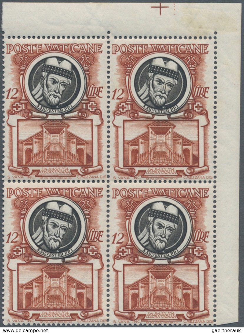Vatikan: 1953, 12 L Red-brown/black Definitive "popes", Block Of 4 From Upper Right Sheet Corner, Ea - Unused Stamps