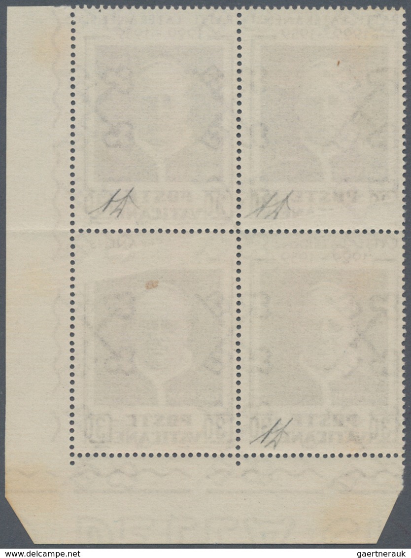 Vatikan: 1959, 30 L Brown "Lateran Convenants", Block Of 4 From Lower Right Sheet Corner, 3 Stamps A - Unused Stamps