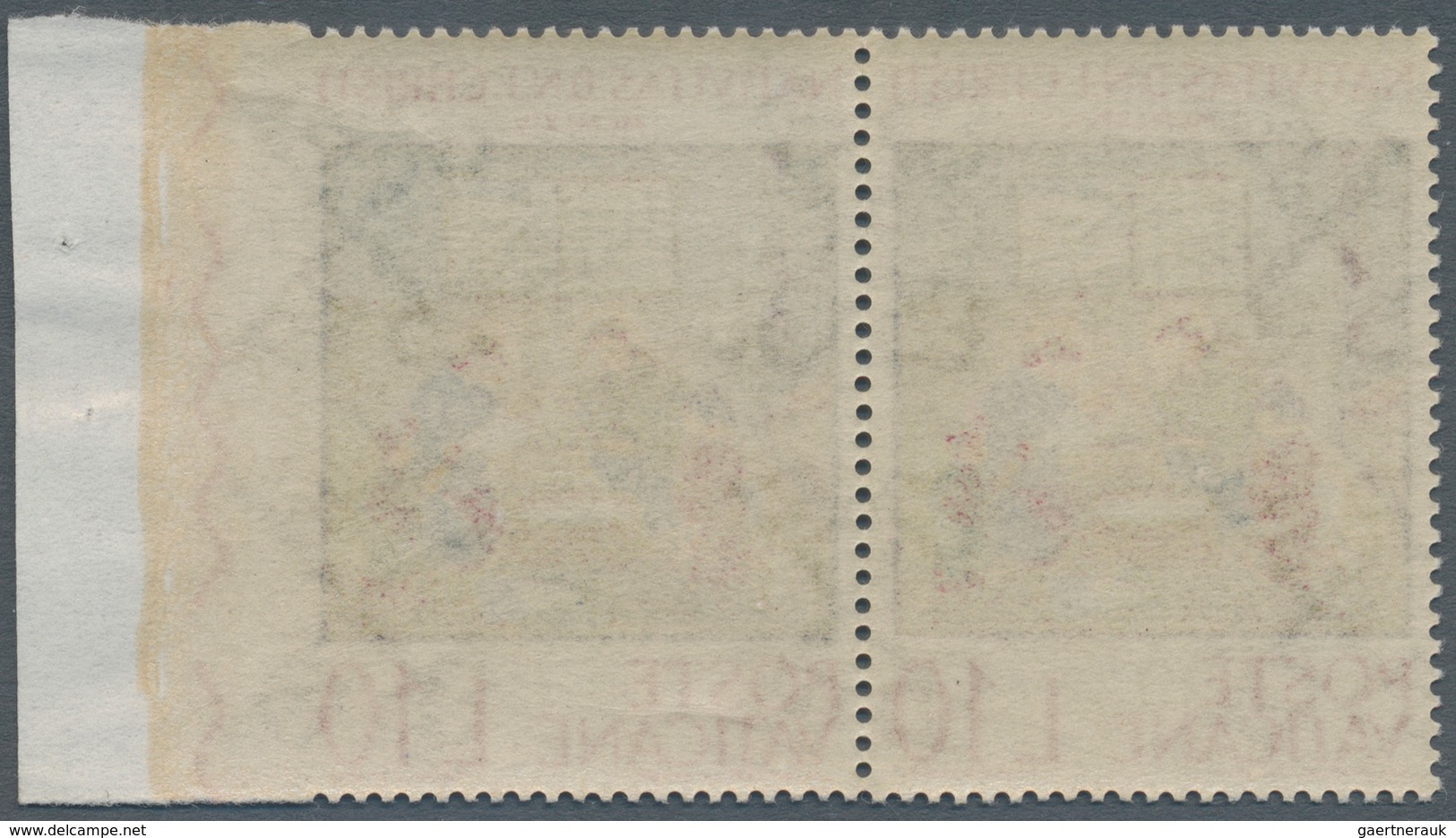 Vatikan: 1964, 10 L "Christmas", Horizontal Pair, Right Stamp With Imperforated Margin At Right. VF - Unused Stamps