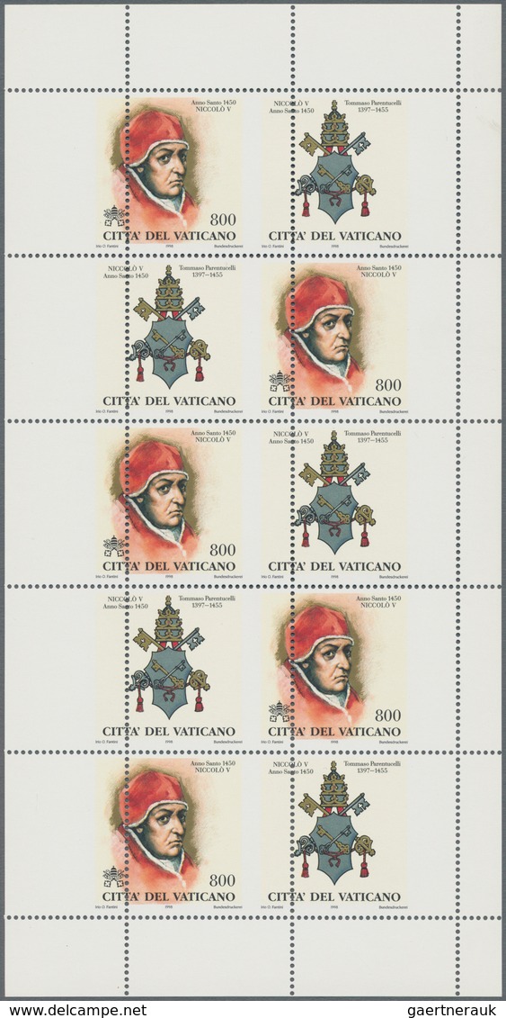 Vatikan: 1998, 800 L "Pope Nicholas V.", Miniature Sheet, Vertical Perforation Significantly Shifted - Unused Stamps
