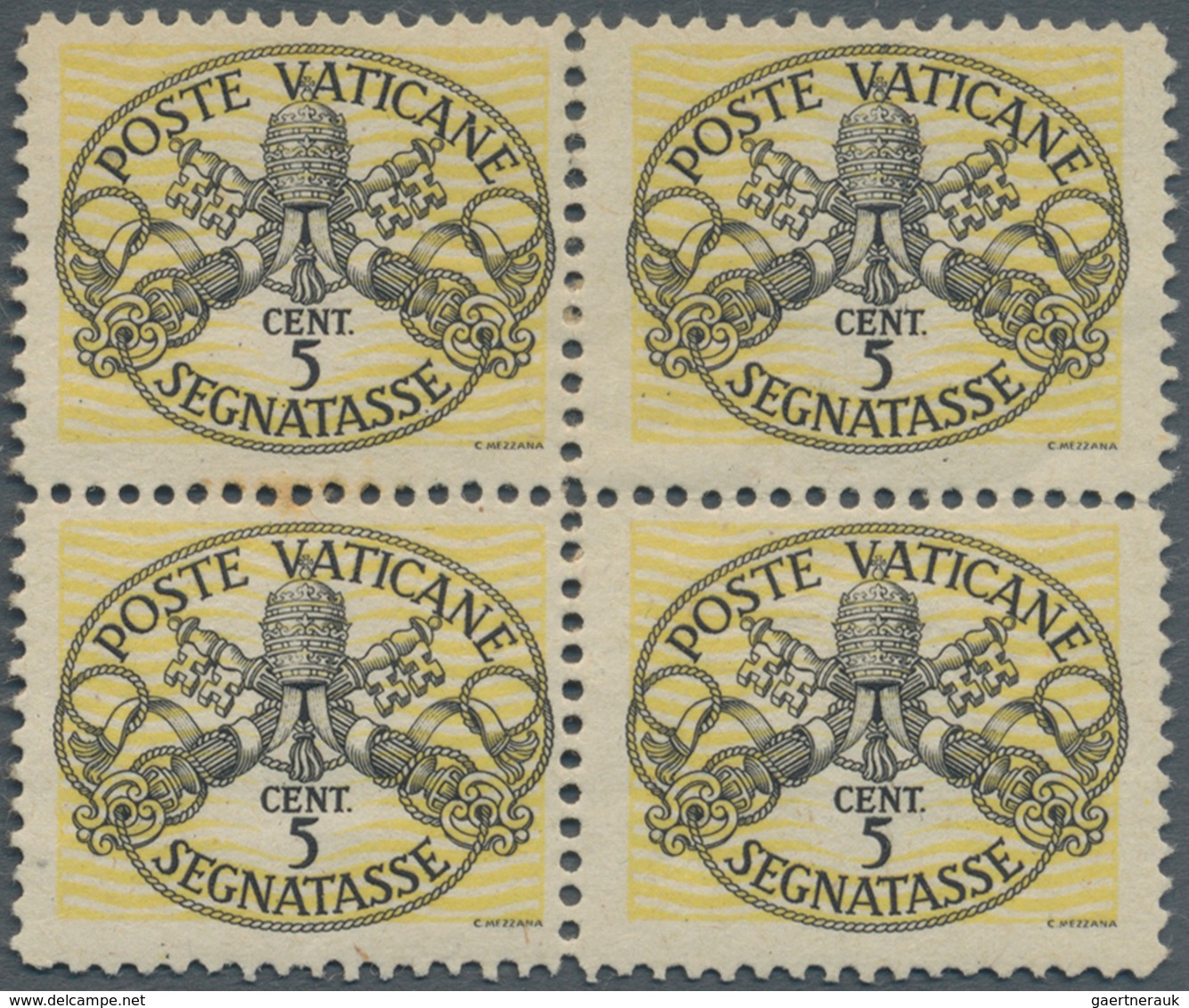 Vatikan - Portomarken: 1946, 5 C Black/yellow "coat Of Arms" With Broad Background Lines, Block Of 4 - Taxes