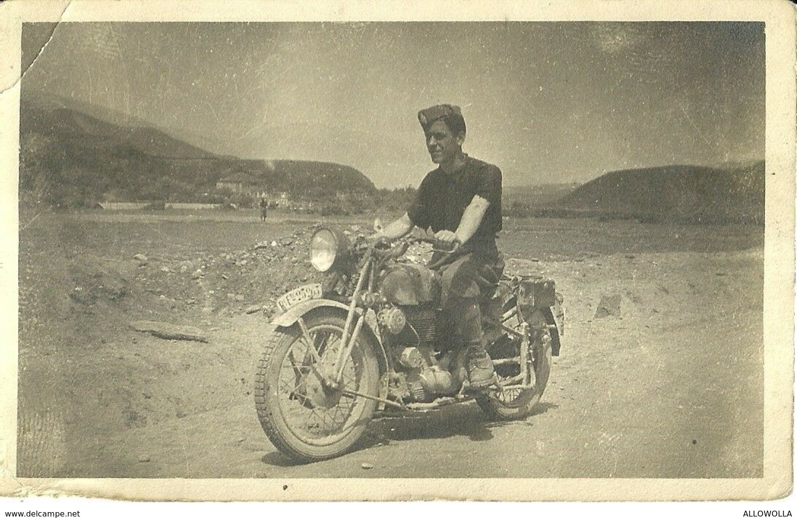 2377 " MOTOCICLETTA MILITARE ITALIANA, IIWW, ANIMATA " FOTOCARTOLINA ORIG. - Guerra, Militari