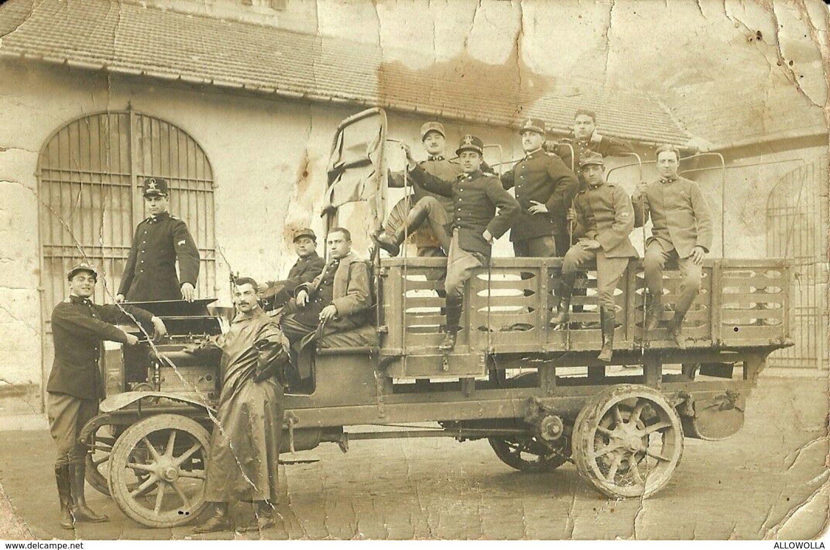 2378 " AUTOCARRO MILITARE, INIZI DEL XX SECOLO, ANIMATA " FOTOCARTOLINA ORIG. - Guerra, Militari