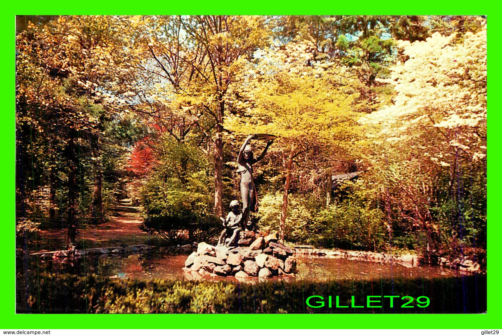 LONG ISLAND, NY - MEMORIAL FOUNTAIN IN THE ROOSEVELT BIRD SANCTUARY, OYSTER BAY - - Long Island