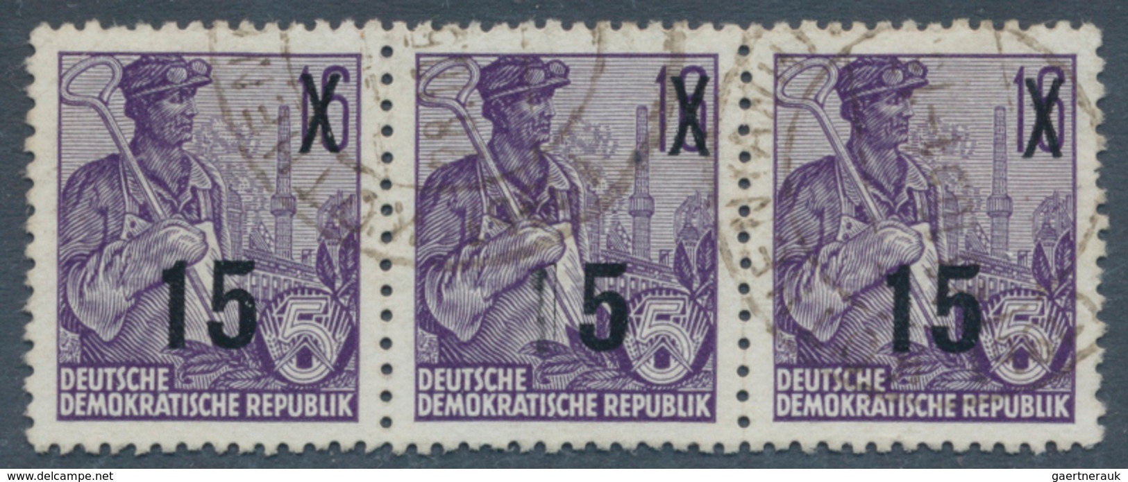 DDR: 1954, 15 Auf 16 Pfg. Fünfjahrplan Im Waagerechten Dreierstreifen, Dabei Die Mittlere Marke Mit - Autres & Non Classés