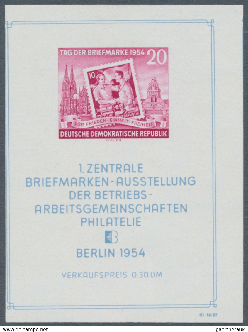 DDR: 1954, Block „Tag Der Briefmarke 1954” Mit Stark Nach Links Versetztem Druck (verschnittener Blo - Autres & Non Classés