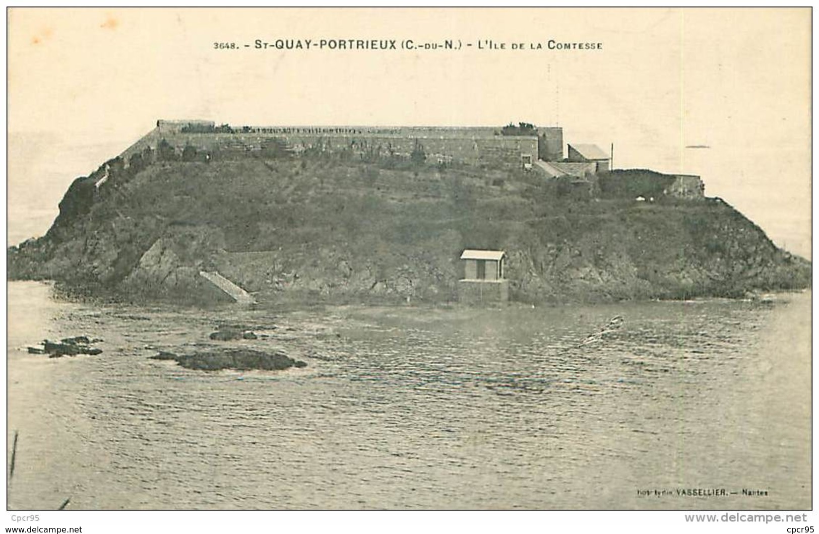 22 . N° 40842 . St Quay- Portrieux. L Ile De La Comtesse - Saint-Quay-Portrieux