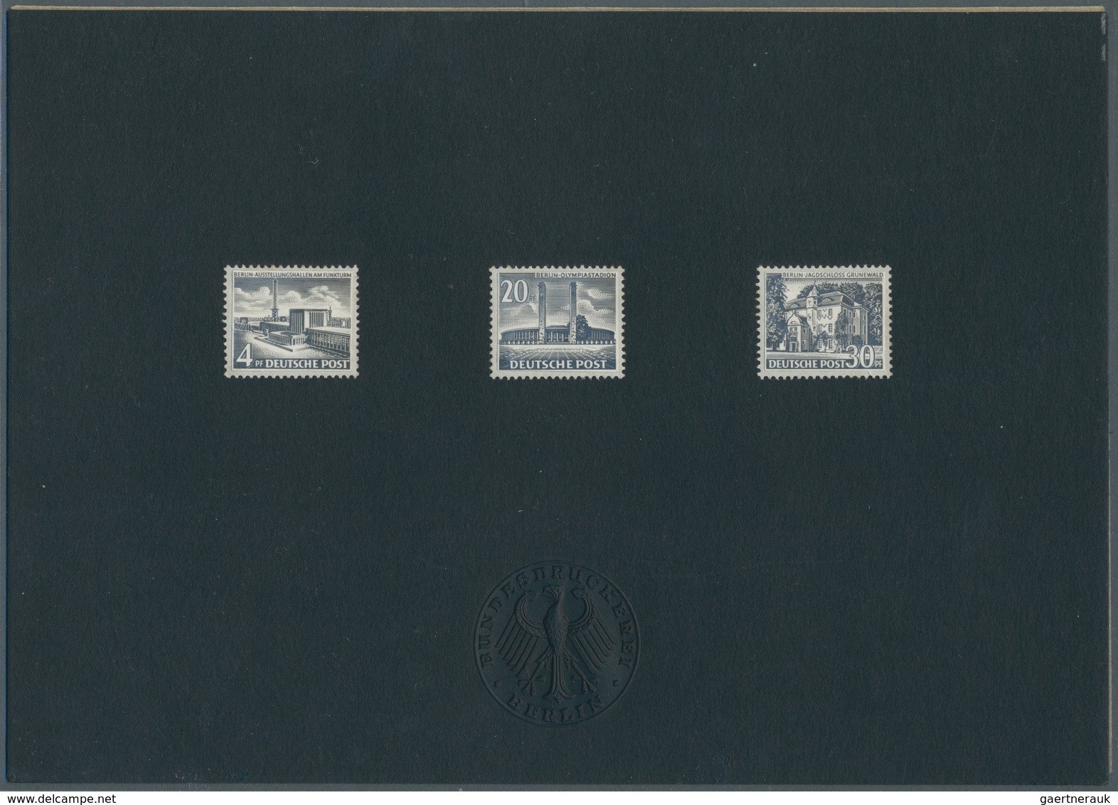 Berlin: 1953. Ankündigungskarton Mit Mi.-Nrn 112, 113 Und 123 (als 30 Pf). - Covers & Documents