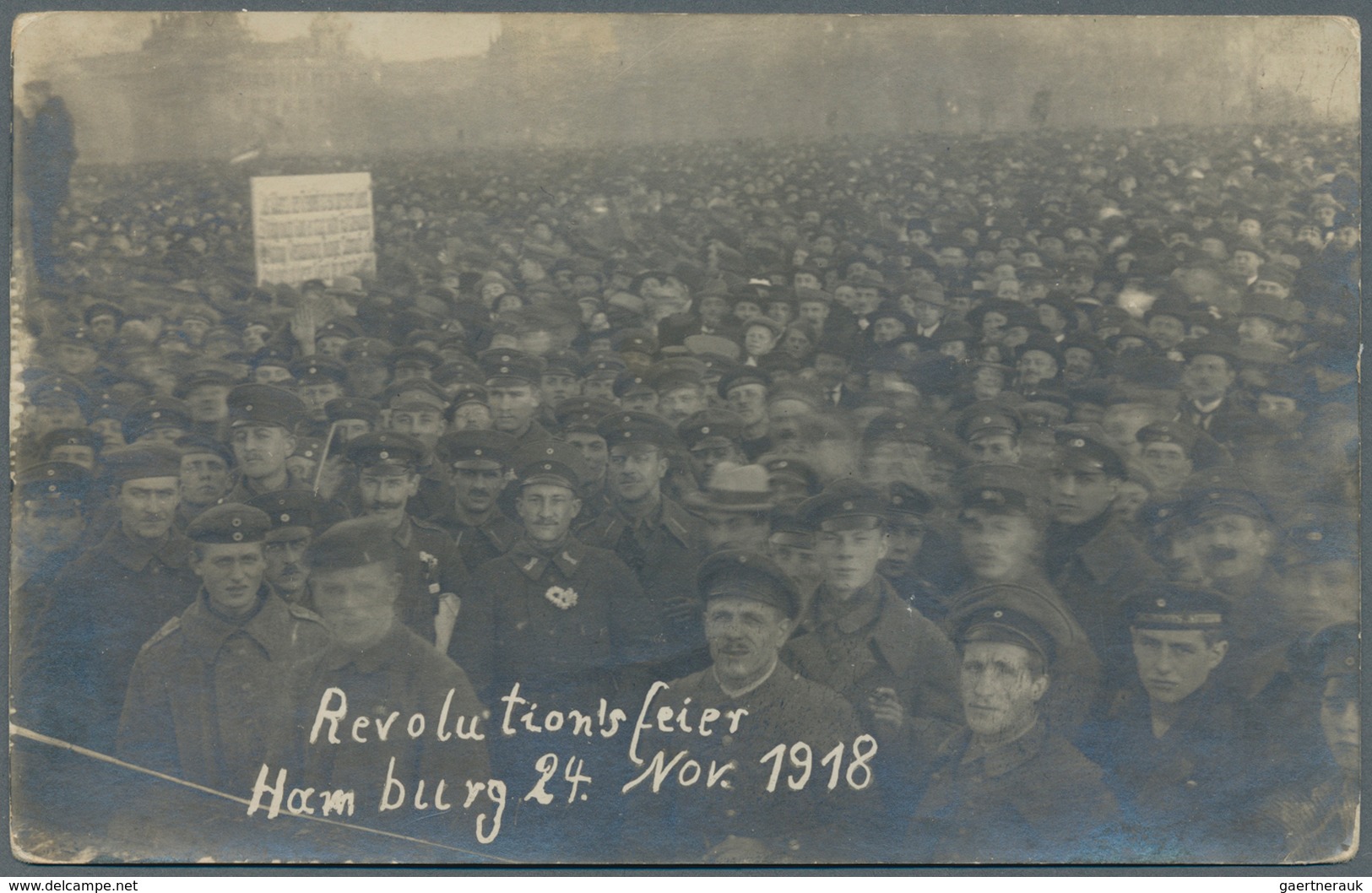 Ansichtskarten: Politik / Politics: DEUTSCHLAND 1918/1920, Interessante Zusammenstellung Mit 52 Hist - People