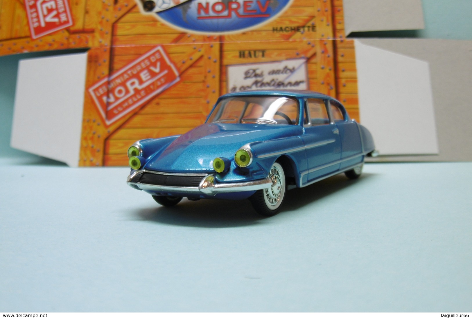 Norev / Hachette - CITROEN DS 19 DS19 COUPE PARIS 1958 Henry Chapron Bleu Métallisé NBO 1/43 - Norev