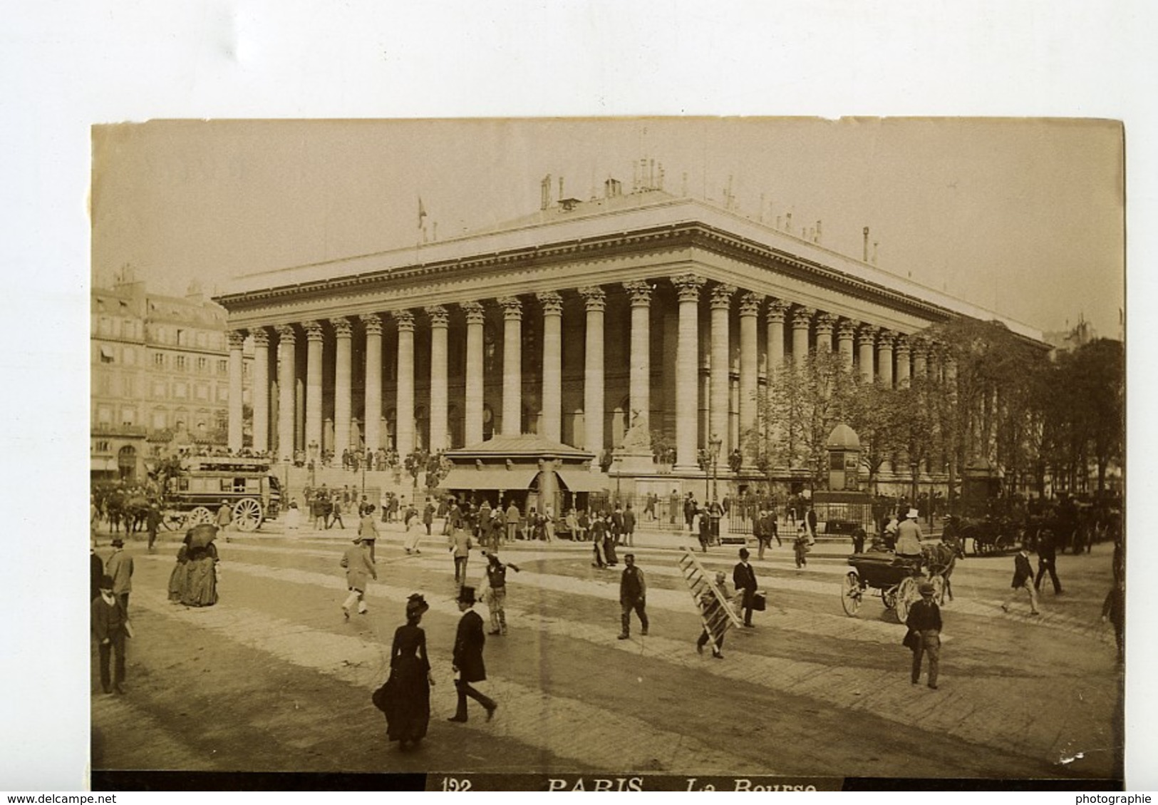 France Paris La Bourse Vue Animee Ancienne Photo 1890 - Ancianas (antes De 1900)