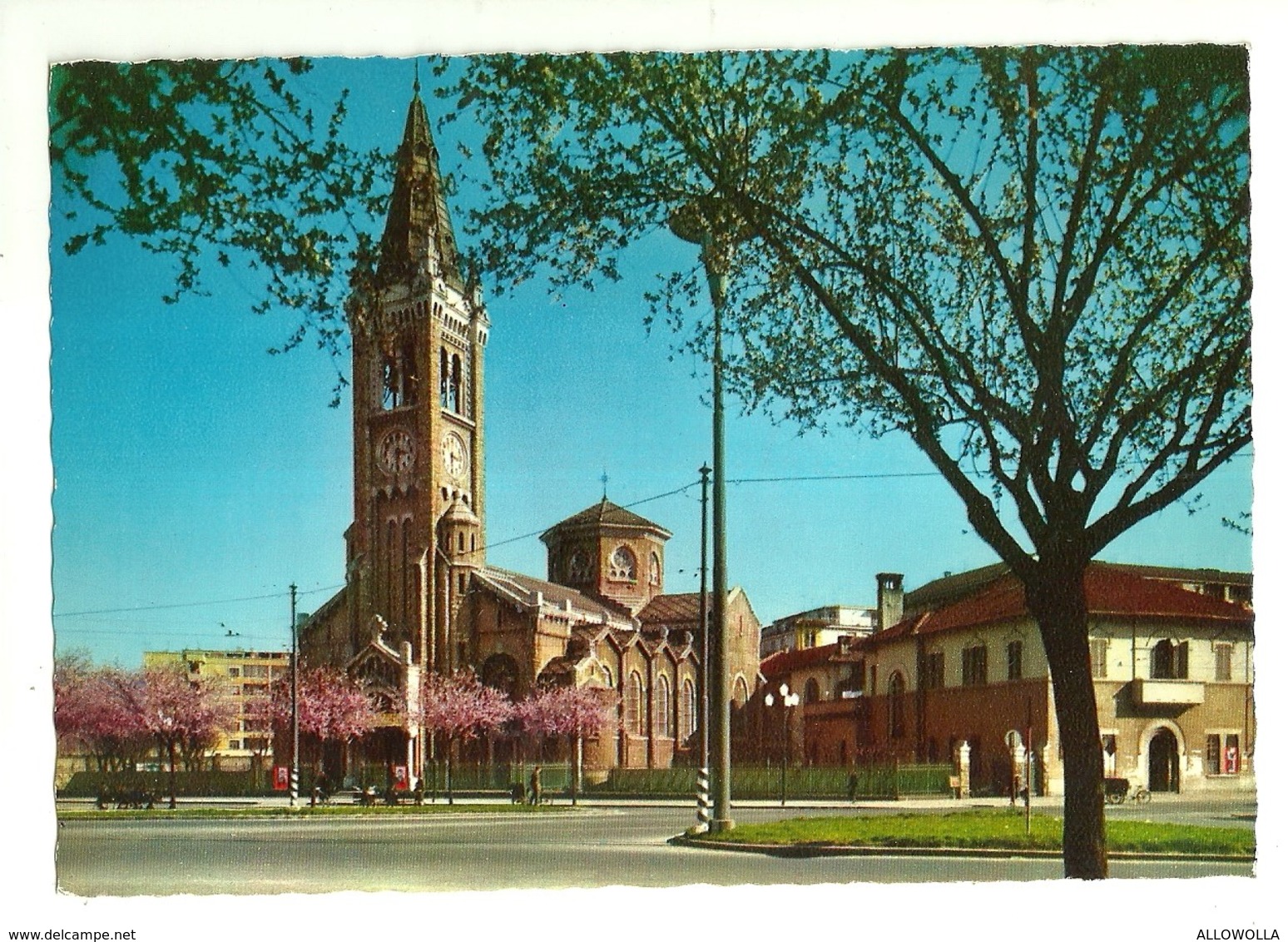 2452 " TORINO CARATTERISTICA - LA CHIESA DI S. RITA " CART. POST.ORIG. NON SPEDITA - Churches