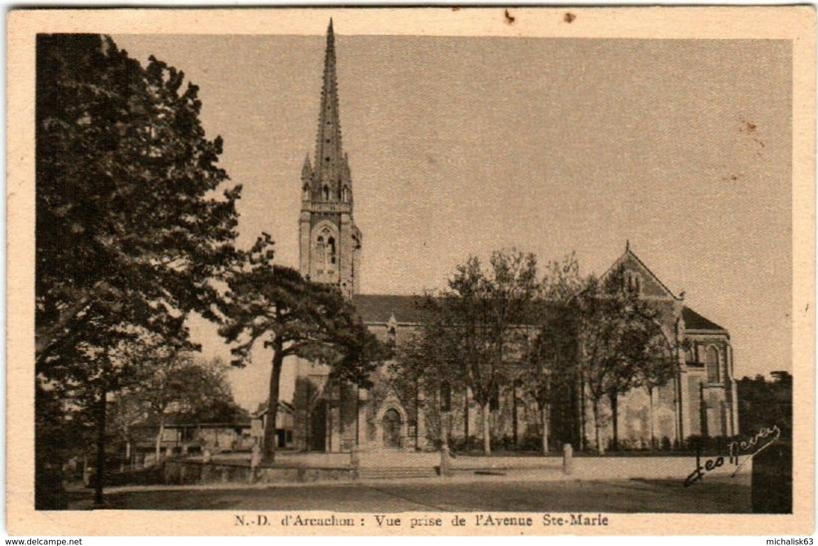 61id 122 CPA - NOTRE DAME D' ARCACHON - VUE PRISE DE L'AVENUE SAINTE MARIE - Arcachon