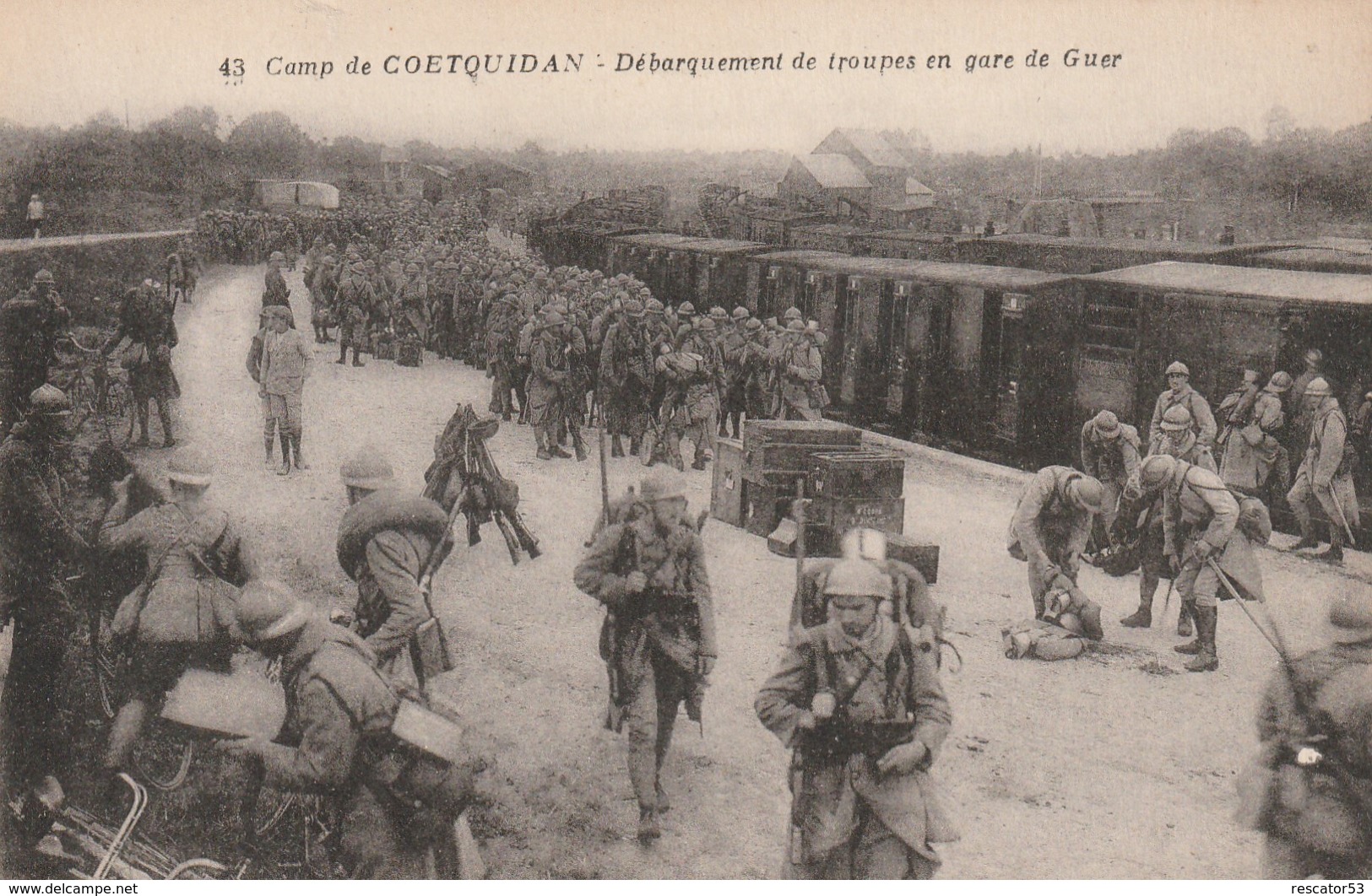 Rare Cpa Débarquement Des Troupes En Gare De Guer Train à Vapeur Soldats Casques Adrian - 1914-18