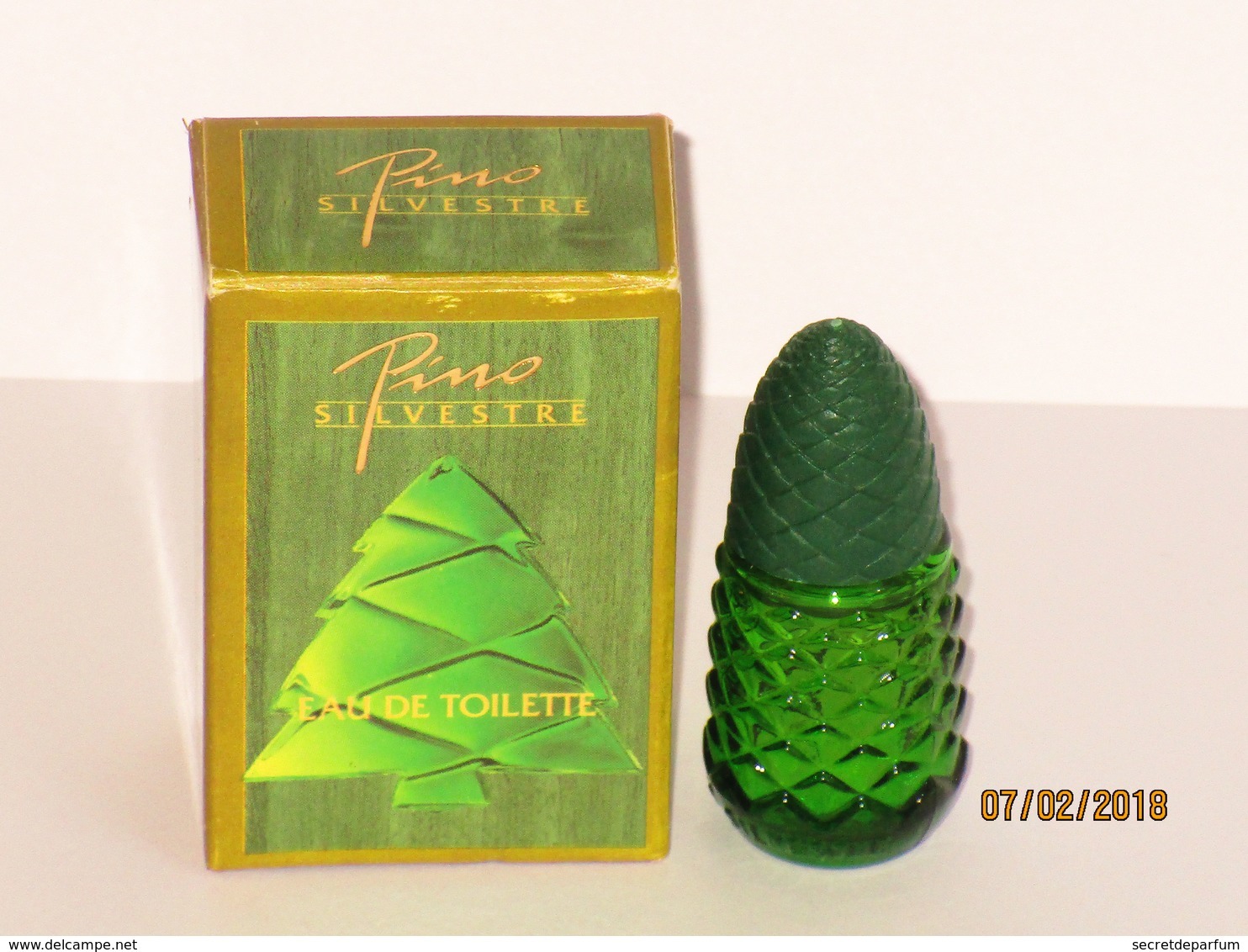 Miniatures De Parfum   PINO SILVESTRE    EDT   3.ml  + Boite - Miniatures Femmes (avec Boite)