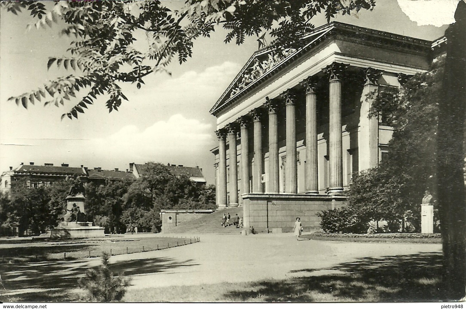 Budapest (Hungary, Ungheria) Nemzeti Muzeum, Museo Nemzeti, Nemzeti Museum - Ungheria