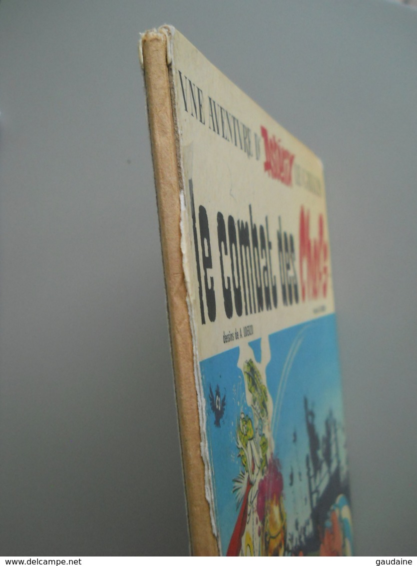 ASTERIX – LE COMBAT DES CHEFS  – EO 1966 Dépôt Légal : 1° Trimestre 1966 - N° 8843 – Editeur N°  170 - Astérix