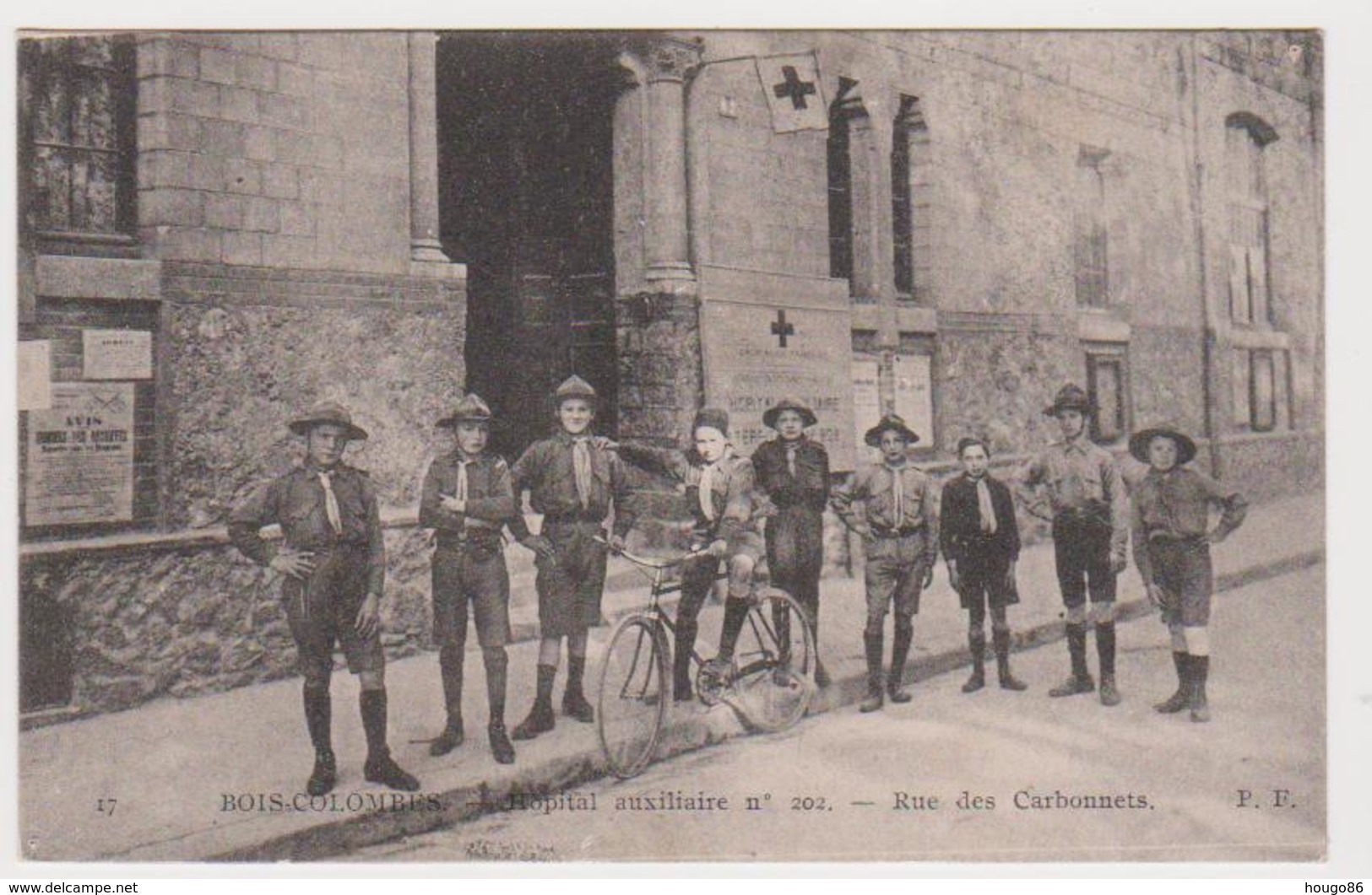 Bois-Colombes, Hôpital Auxiliaire, Rue Des Carbonnets, Scouts - Autres & Non Classés