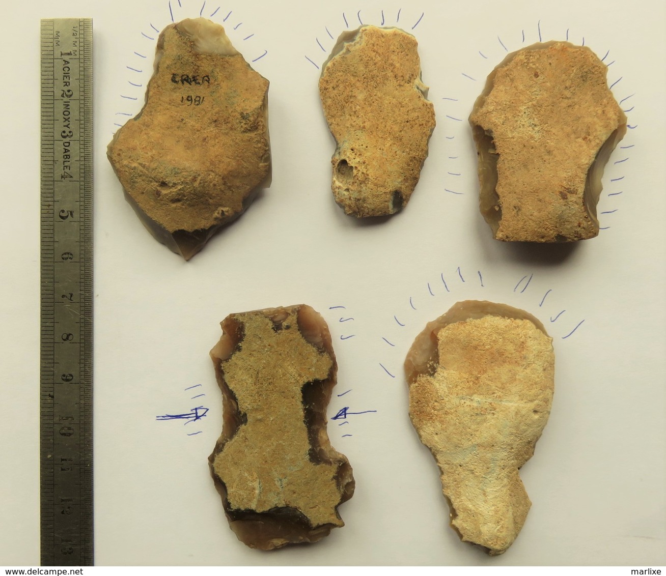 Prehistoire Silex Taillé Neolithique Grattoir Coche - Archéologie