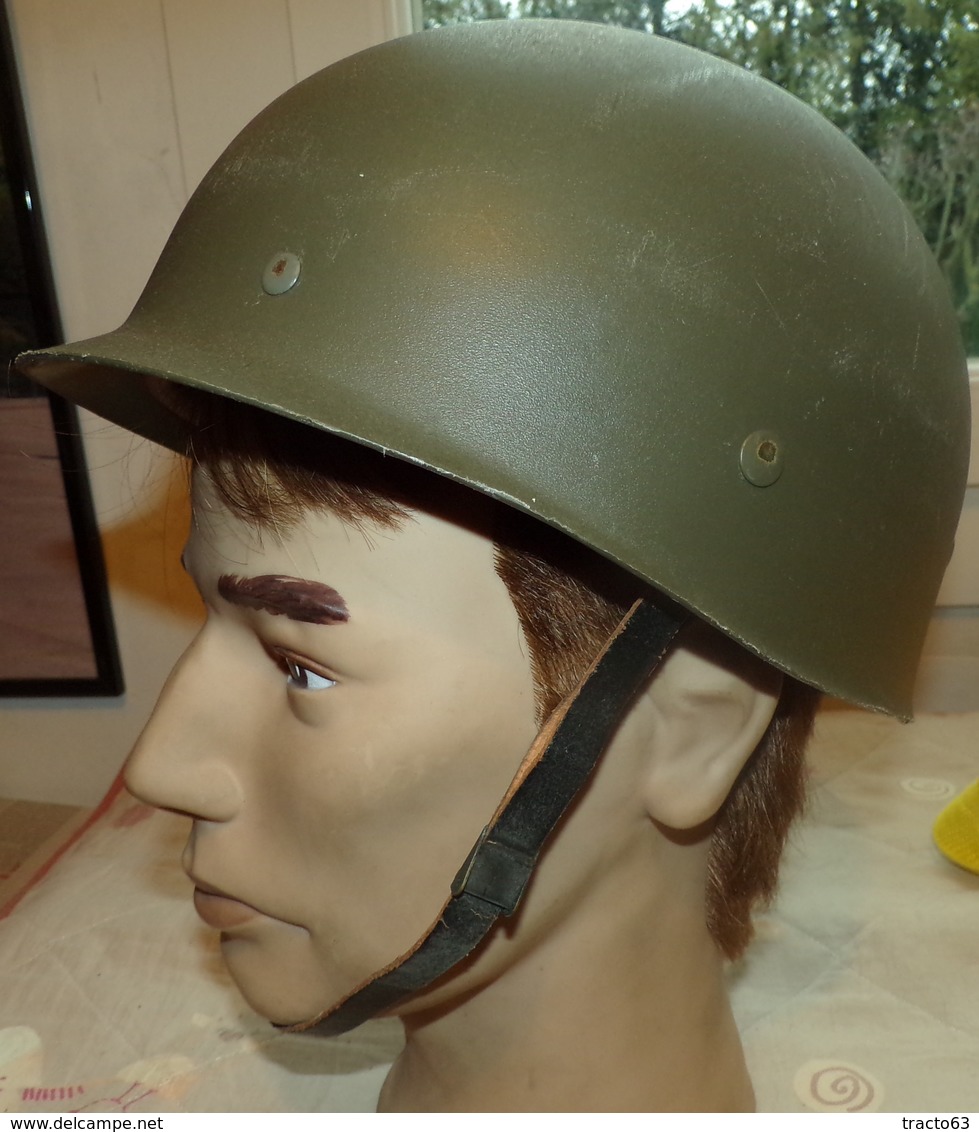 CASQUE MILITAIRE LEGER DE L'ARMEE B.W ALLEMAGNE DE L'OUEST TYPE O.T.A.N  U.S  , TAILLE 59-61 ,PEU SE PORTER POUR REMPLAC - Headpieces, Headdresses