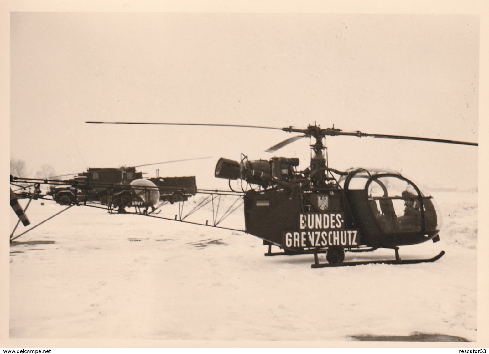 Rare 3 Photos 7.5 X 10.5 Cm Hélicoptère Alouette De La Bundes-Grenzschutz (garde Frontière) Dans La Neige - 1939-45
