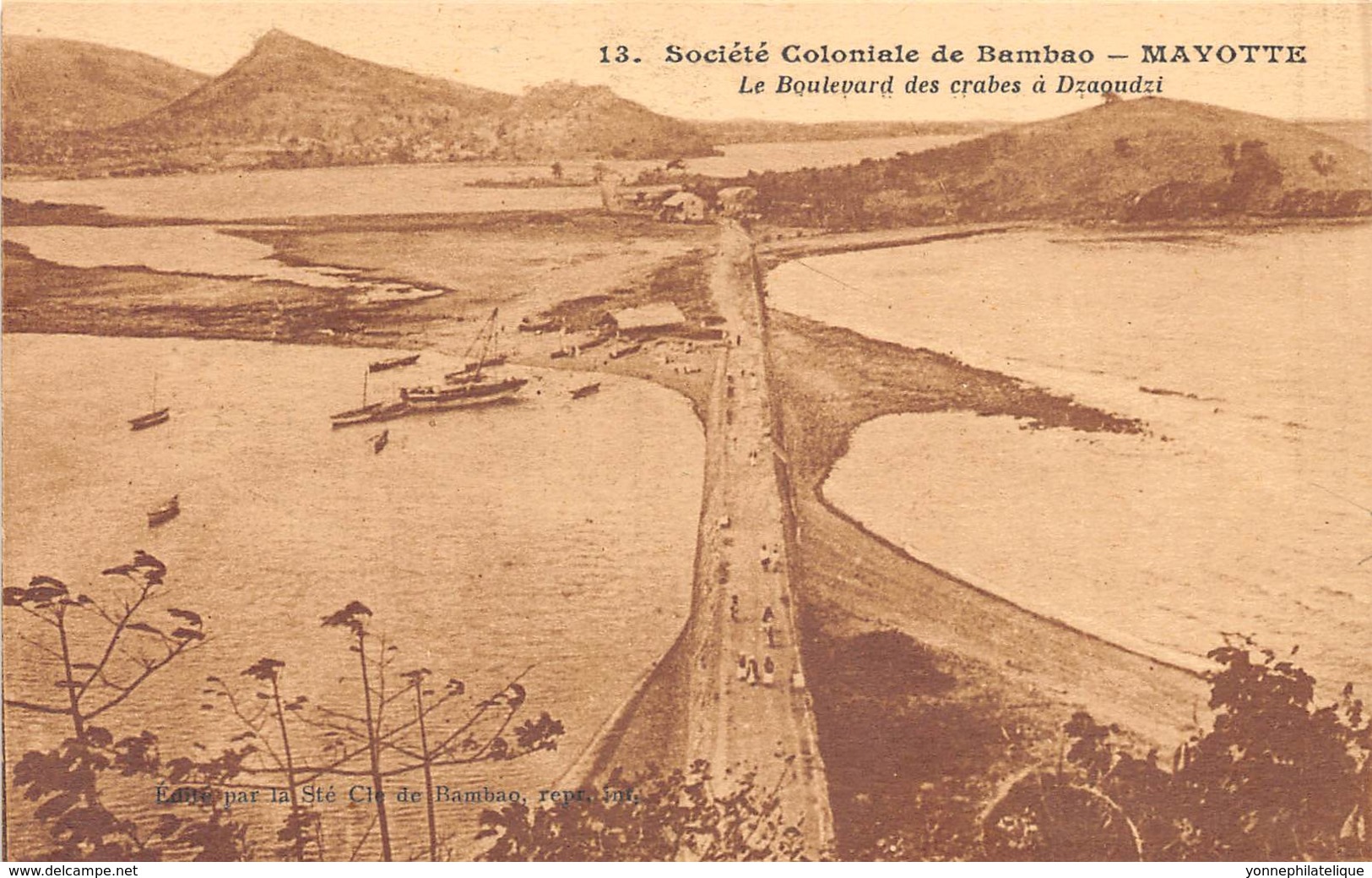 Mayotte / 42 - Le Boulevard Des Crabes à Dzaoudzi - Mayotte