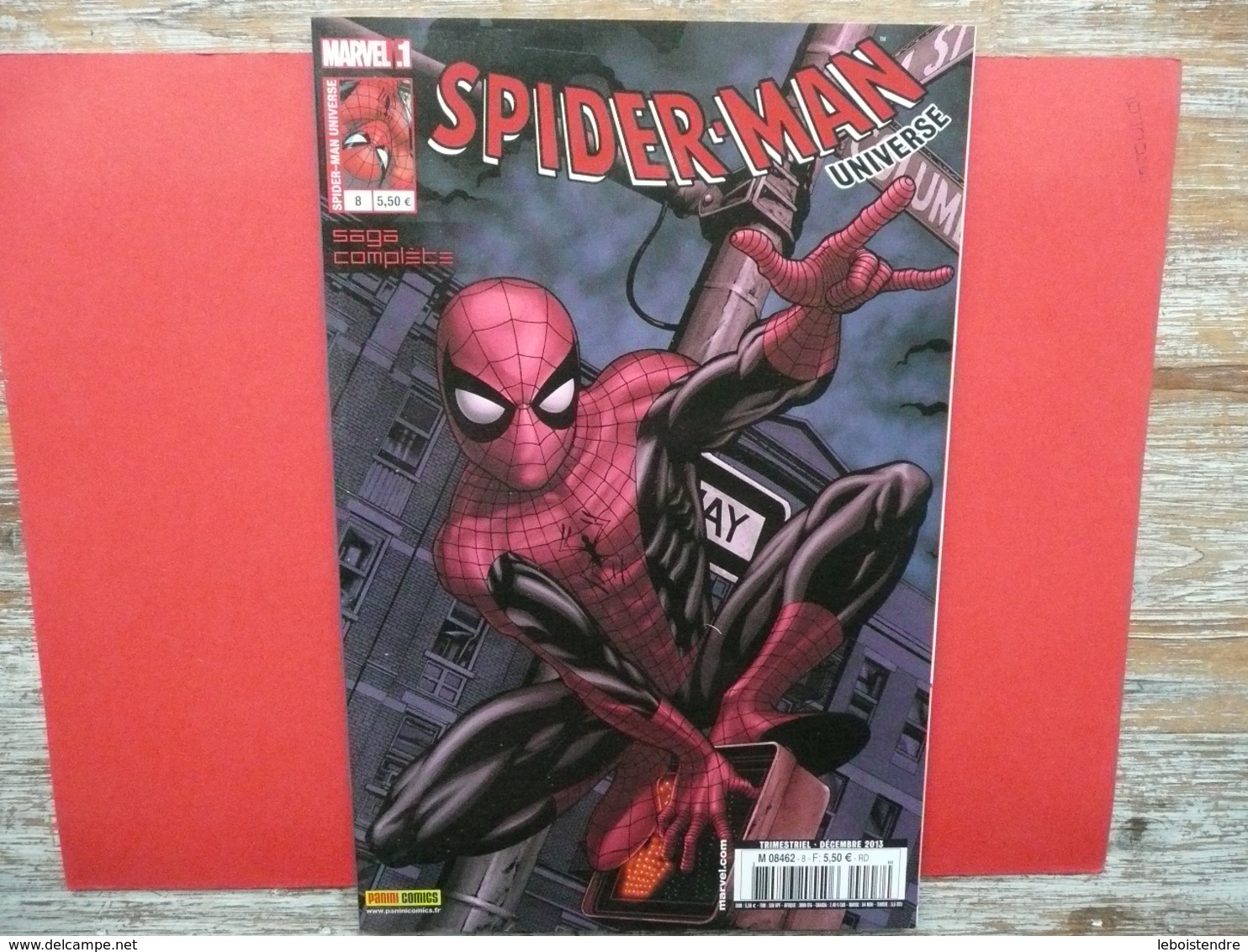 SPIDER-MAN UNIVERSE N 8 MONSTRES !  DECEMBRE  2013    MARVEL   PANINI COMICS SAGA COMPLETE - Spiderman