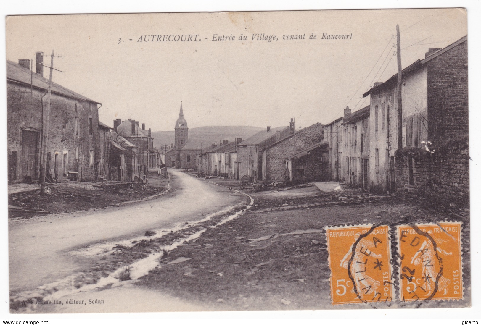 Autrecourt , Entrée Du Village , Venant De Raucourt - Autres & Non Classés