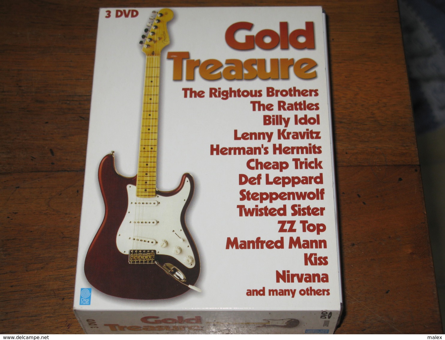 GOLD TREASURE  3 DVD  De Musique  Avec Entre Autres The Ramones  - Lenny Kravitz - Megadeath - The Animals - Billy Idol - Concert & Music