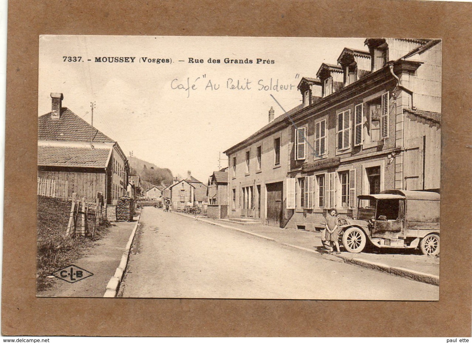 CPA - MOUSSEY (88) - Aspect De La Camionnette Genre Taxi De La Marne, Dans La Rue Des Grands Prés - Années 20 - Moussey