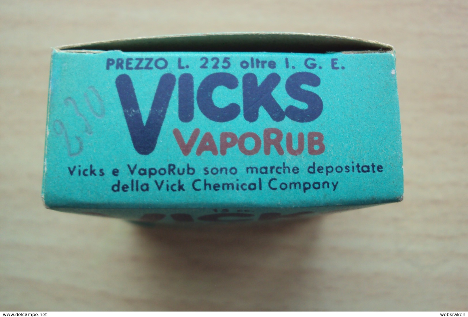 VECCHIA SCATOLETTA SCATOLA DI CARTA E DI LATTA PICCOLA FARMACIA MEDICINE VICKS VAPORUB PIACENZA STUPENDA Cm. 6x6 - Scatole