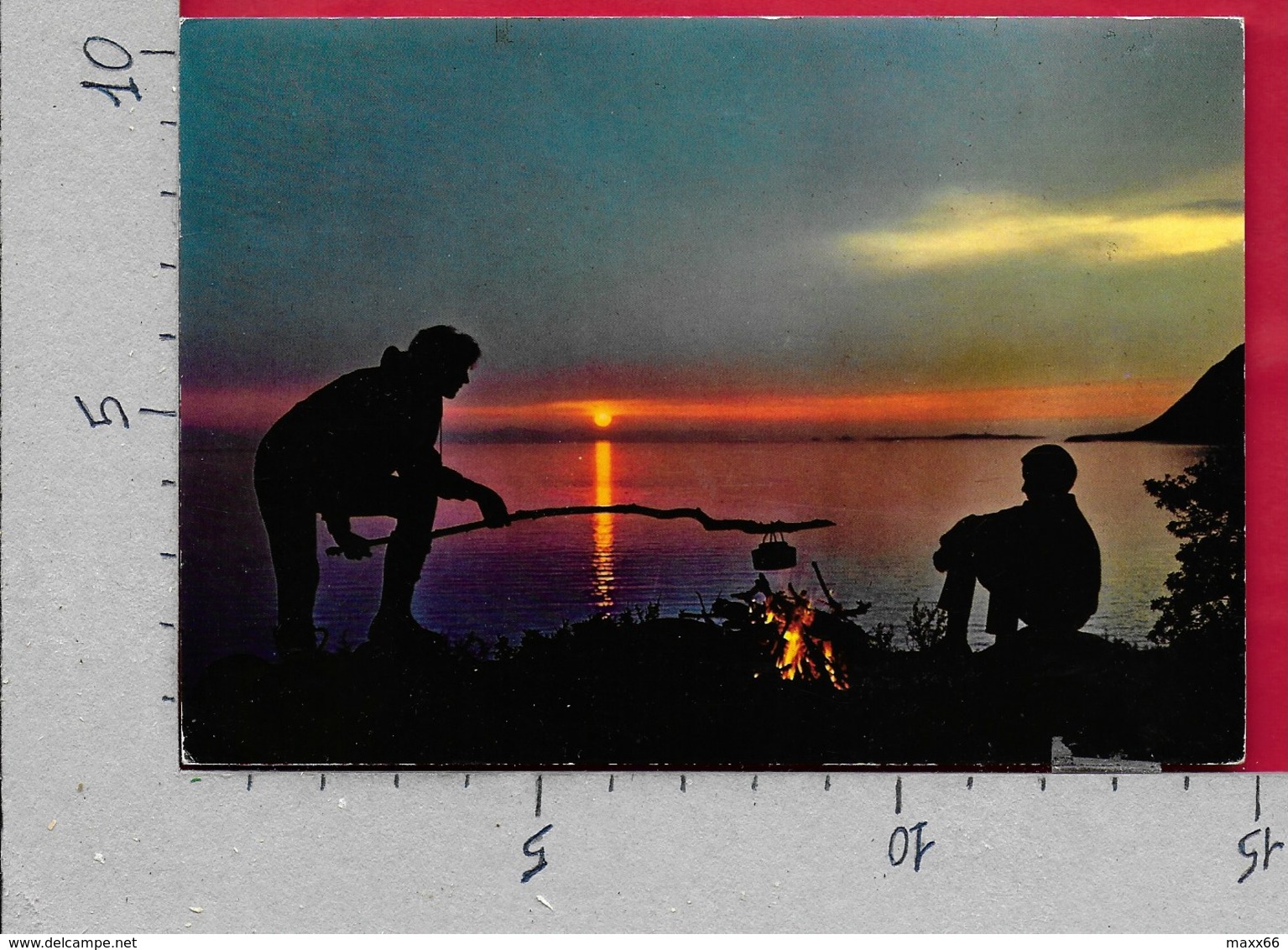 CARTOLINA VG NORVEGIA - NORDKAPP - The Midnight Sun  At Nupen - 10 X 15 - ANN. 1977 - Norvegia