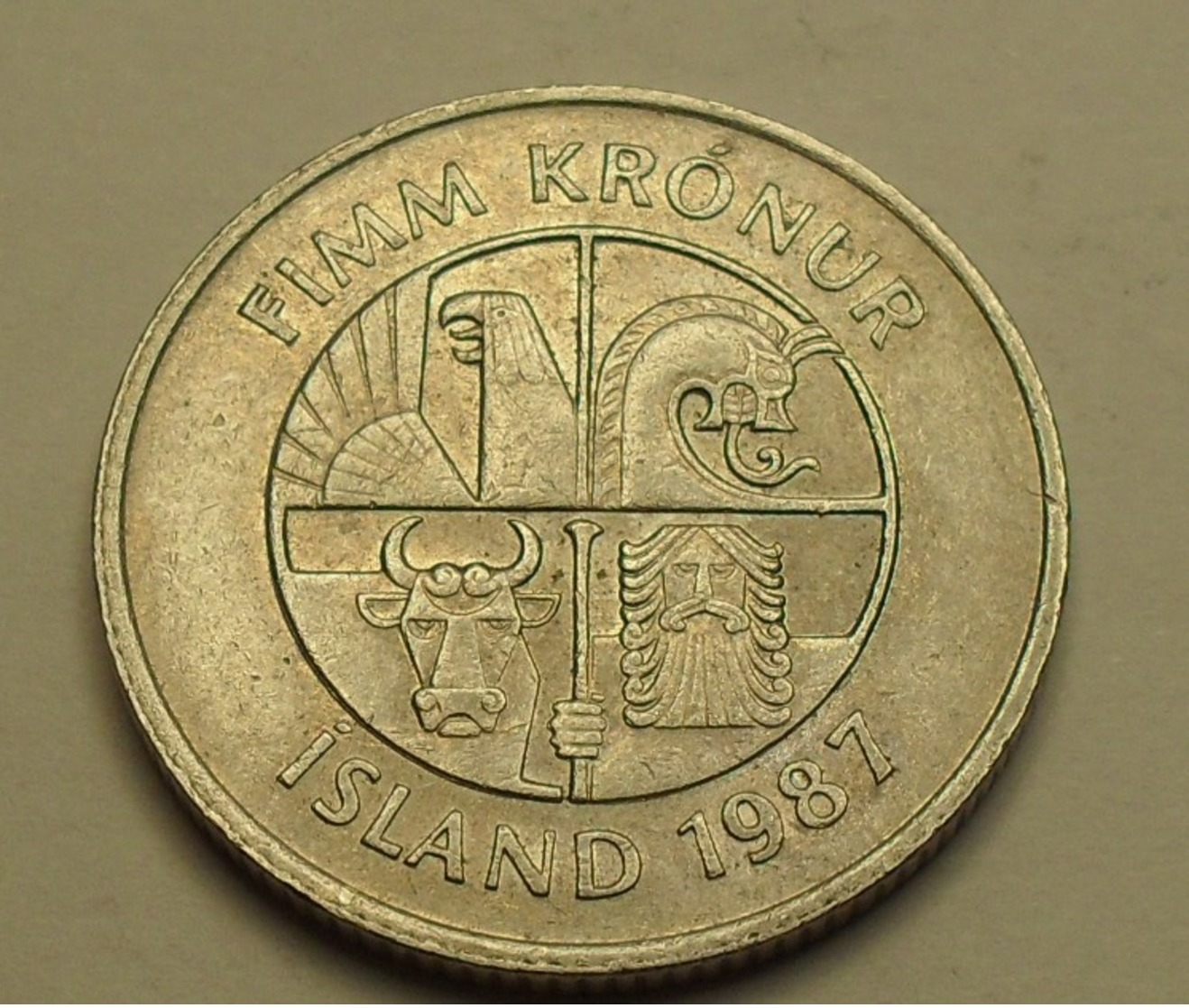 1987 - Islande - Iceland - 5 KRONUR - KM 28 - Islande