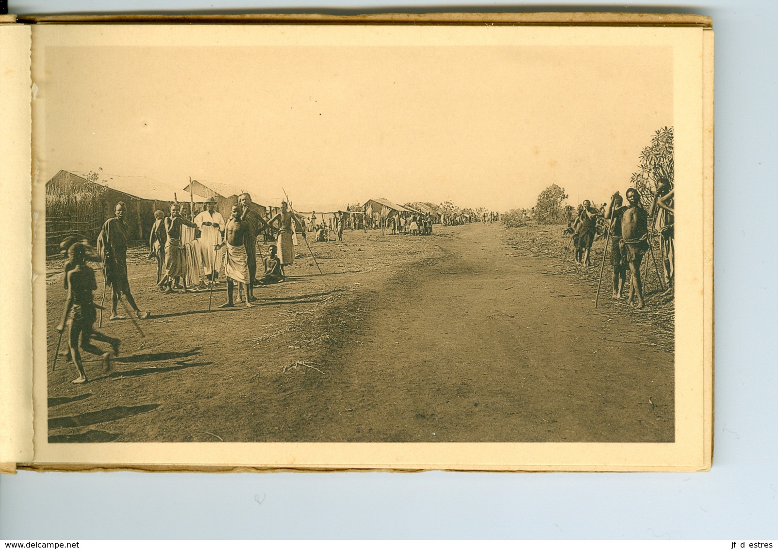 11 CP Ruanda Urundi "Un marché" Astrida Butare Ed. Jos Dardenne 1 carnet sér. 2 H. Vers 1930 Ethnographie Rwanda Burundi