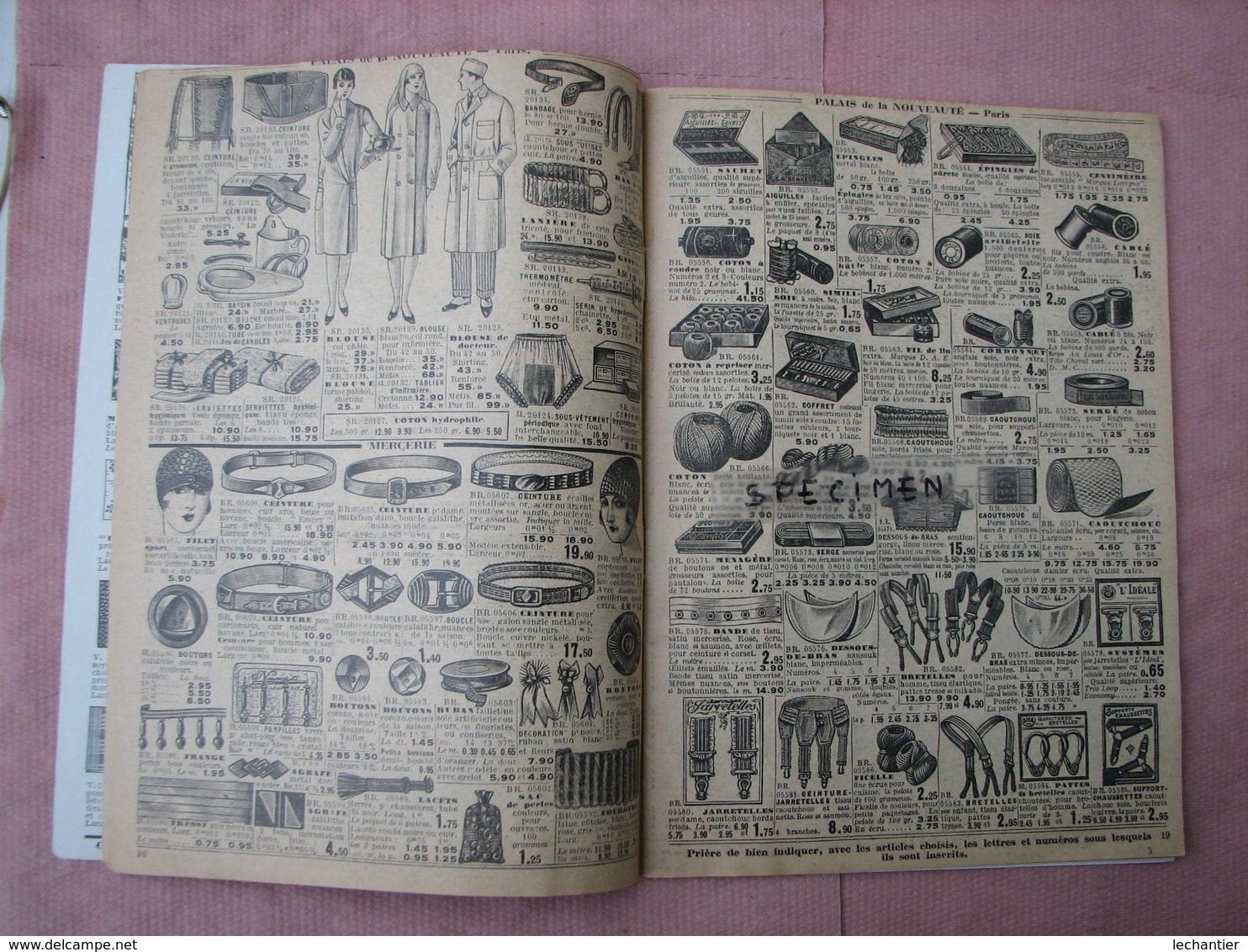 PALAIS De La NOUVEAUTE  2 Catalogues 1929  Mode, Cadeaux, Chapeaux, Equipement,jouets, Etc..  TBE - 1900-1940