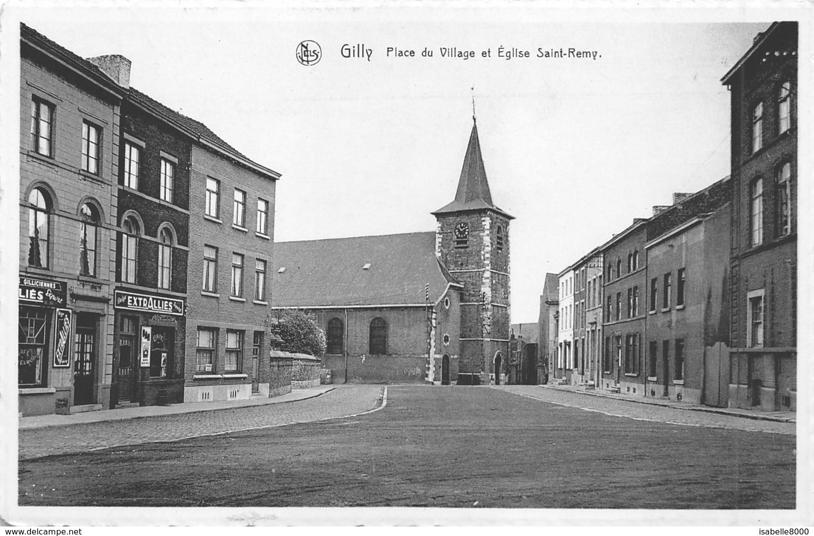 Henegouwen  Charleroi   Gilly   Place Du Village Et église Saint Remy        I 5352 - Charleroi