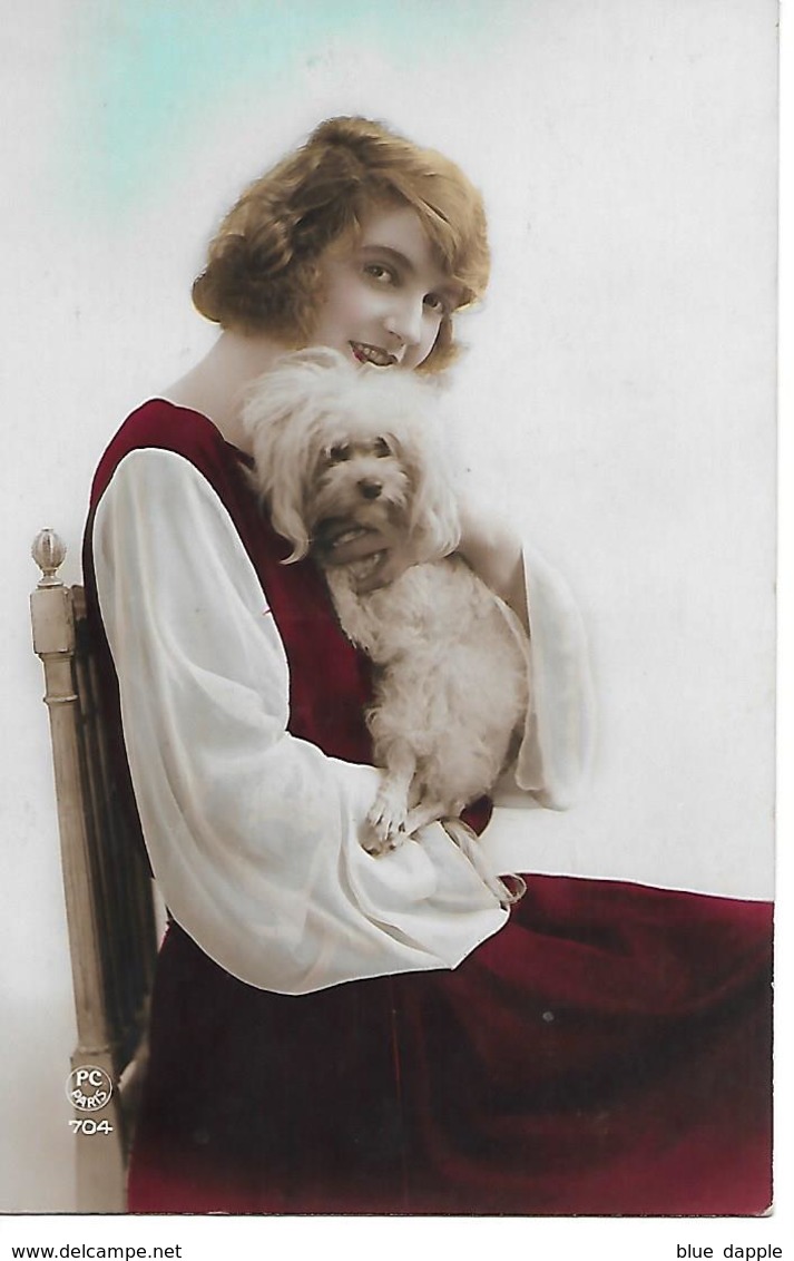 Dog, Hund, Chien, Perro, Cane, Maltese, Bichon, Lion Dog, Löwchen, With Woman, Frau, Femme / 1922 - Cani