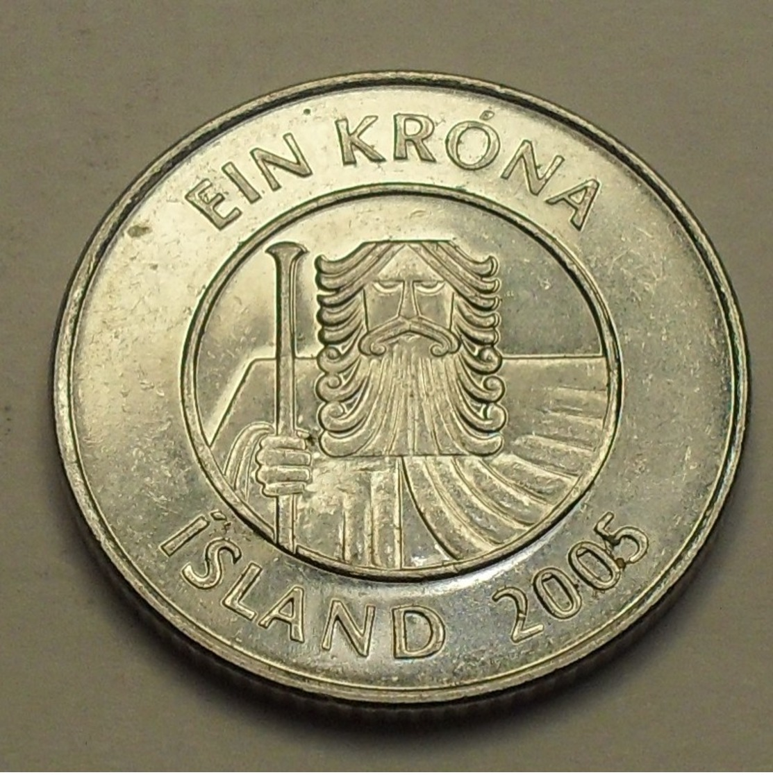 2005 - Islande - Iceland - 1 KRONA - KM 27a - Islandia