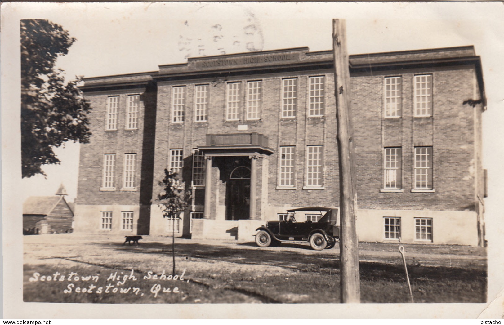 Real Photo Véritable - Scotstown High School École Québec - Car 1930s - Acceptable Condition - See 2 Scans - Autres & Non Classés