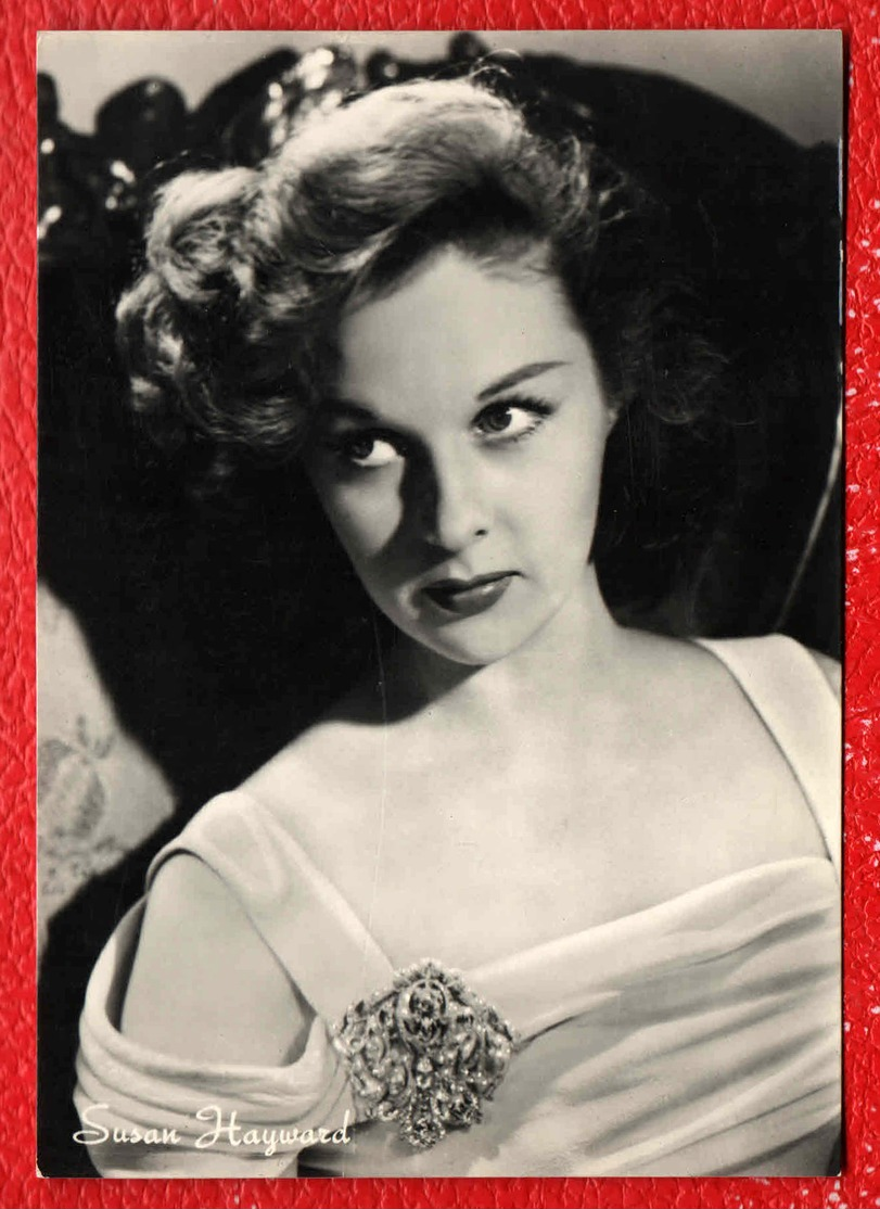 SUSAN  HAYWARD - CARTOLINA VIAGGIATA - Artisti