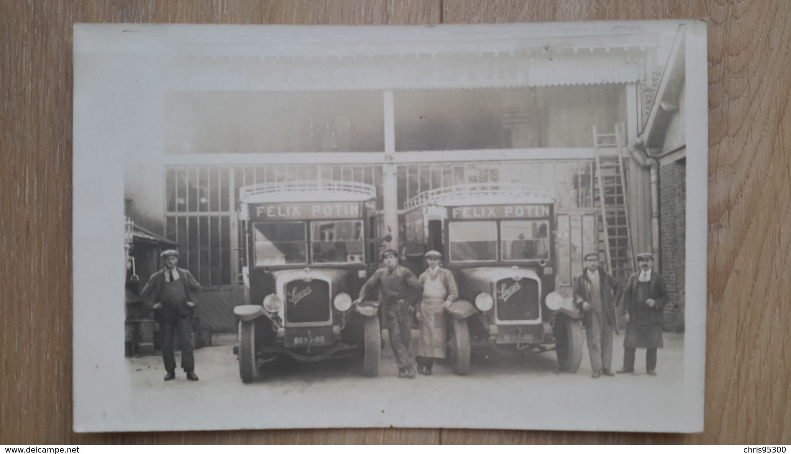 CARTE PHOTO - FELIX POTIN COMMERCE - CAMION DE LIVRAISON SAURER - Magasins