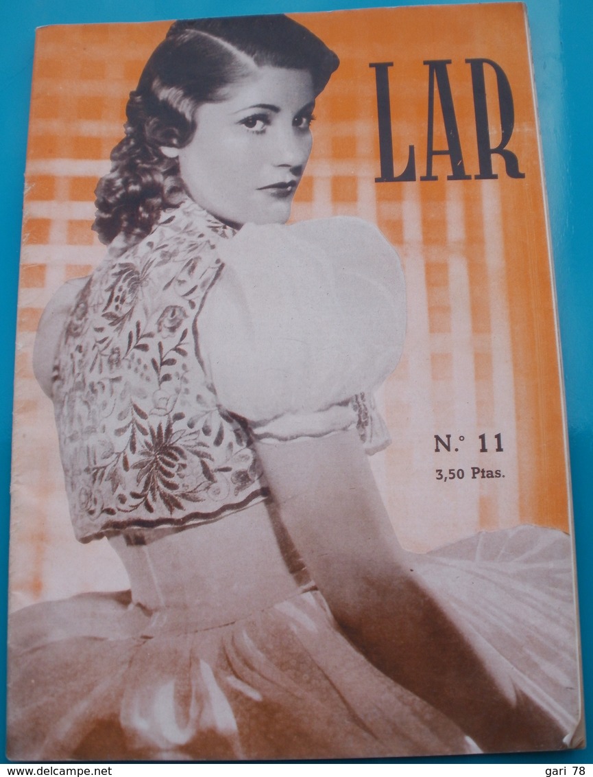 Revue Espagnole LAR Revista Para La Familia N° 11  Noviembre 1944 - Magazine Quasi Inconnu, Seulement 20 N°s édités - [2] 1981-1990