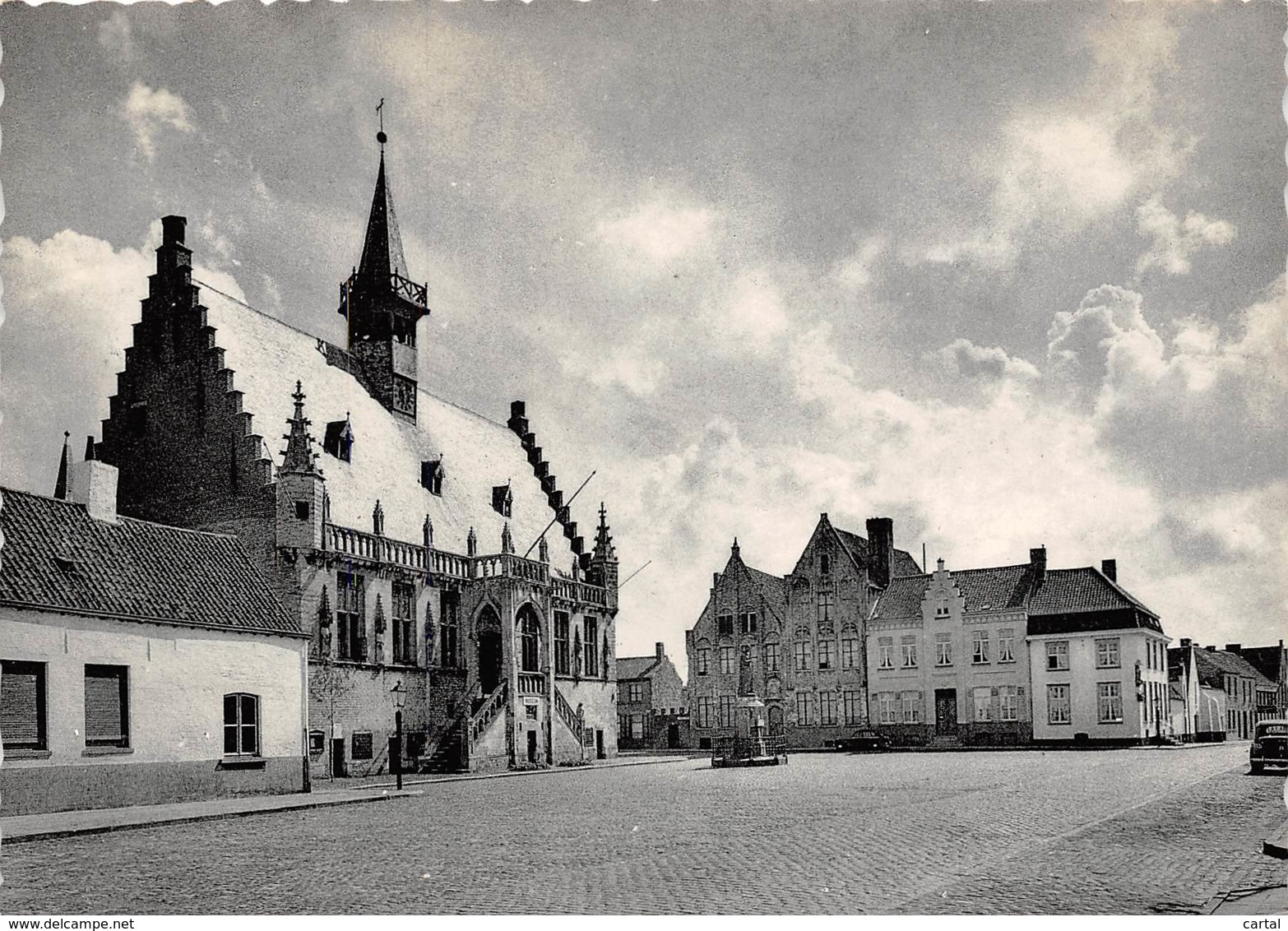 CPM - DAMME - Marktplaats - Place Du Marché - Damme