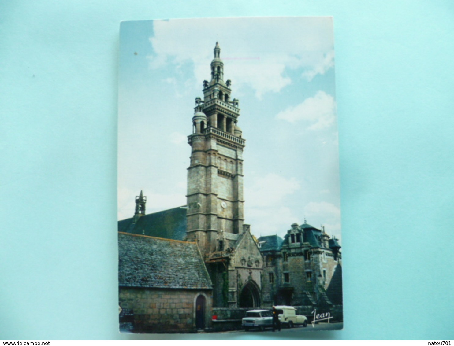 V10-29- Finistere- Roscoff-eglise Notre Dame De Kroaz-baz- (1550)-voitures - Roscoff