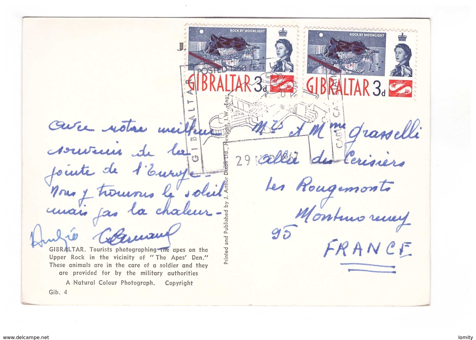 Gibraltar Tourists Photographing Apes Upper Rock Touristes Photographiant Port  + Timbre 2 Timbres Cachet 1967 - Gibraltar