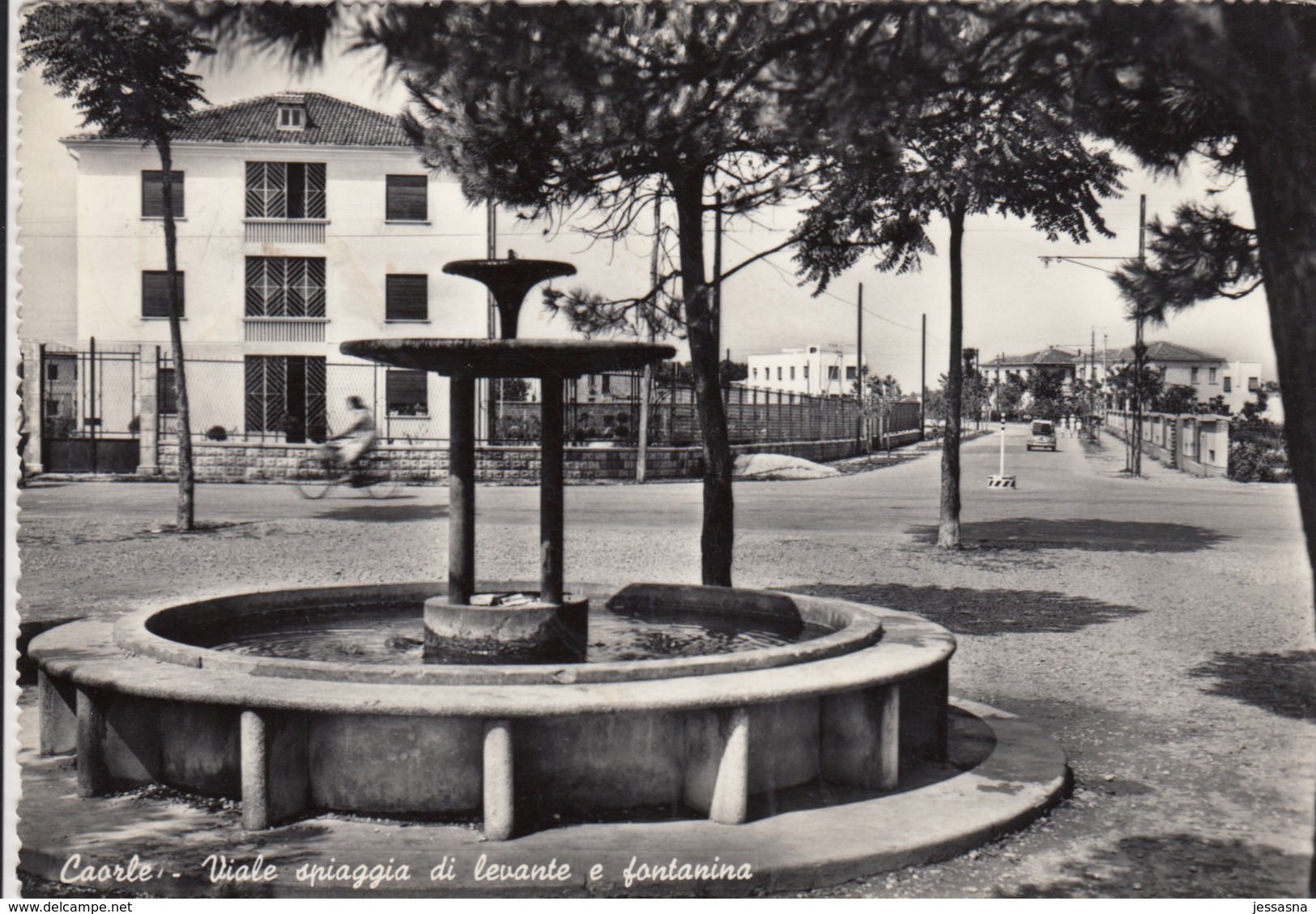 AK - Italien - Caorle - Viale Spiaggia Di Levante E Fontanina - 1958 - Venezia (Venedig)