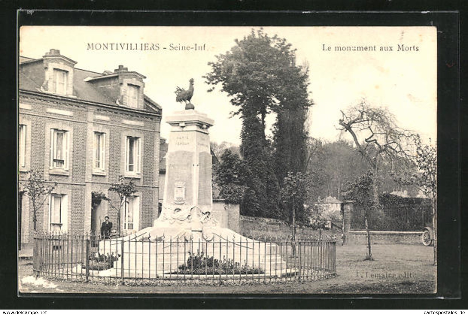 CPA Montivilliers, Le Monument Aux Morts - Montivilliers